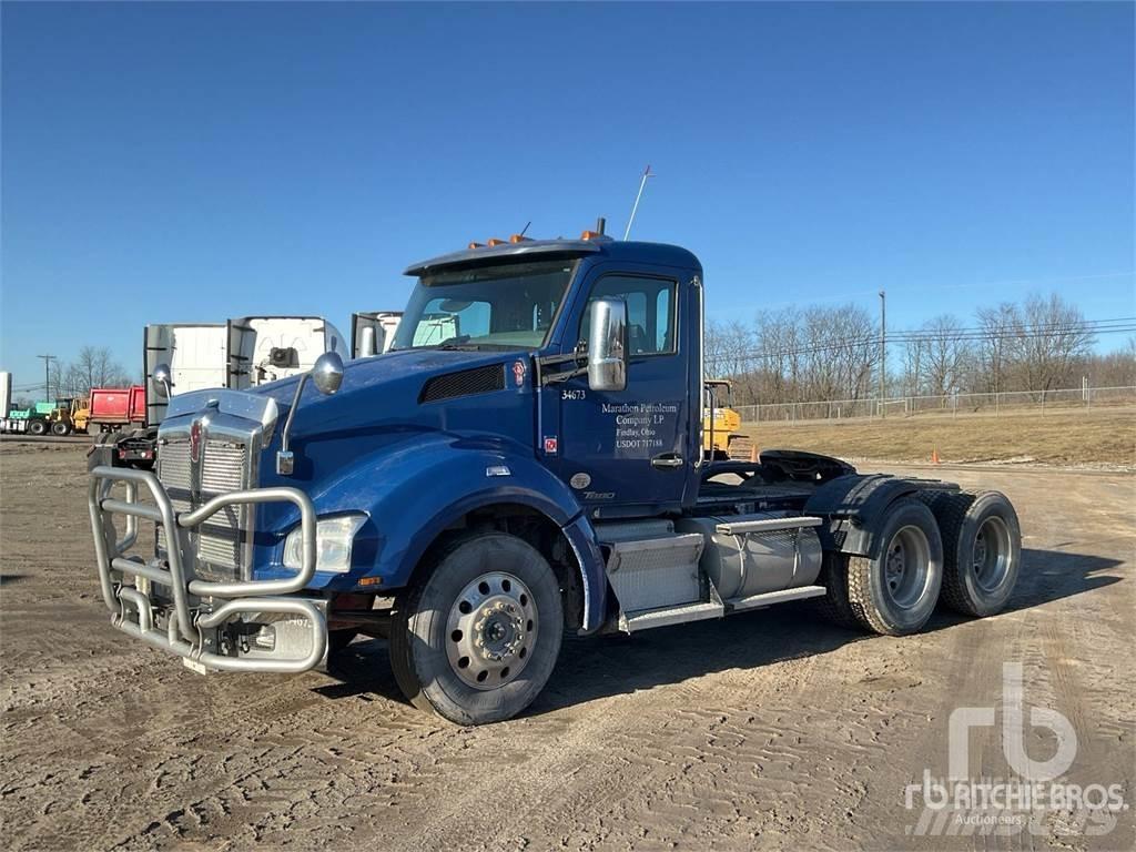 Kenworth T880 트랙터 유닛