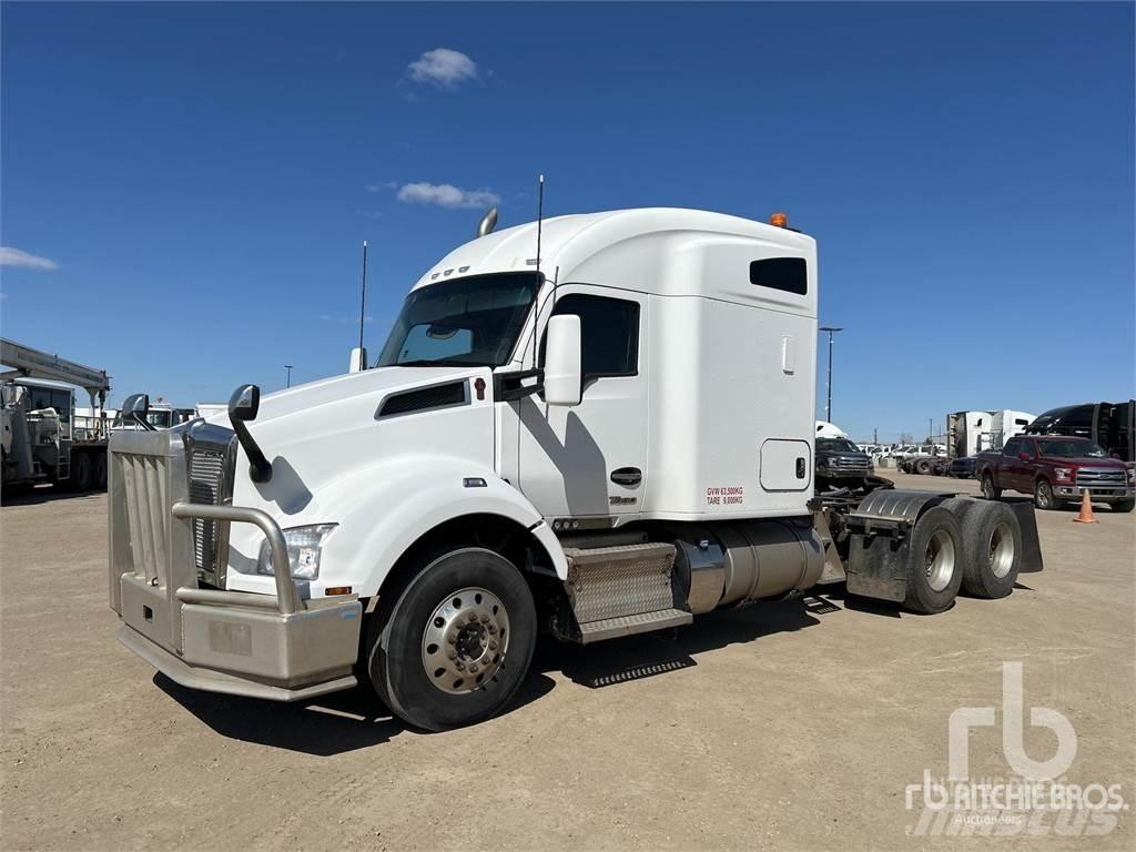 Kenworth T880 트랙터 유닛