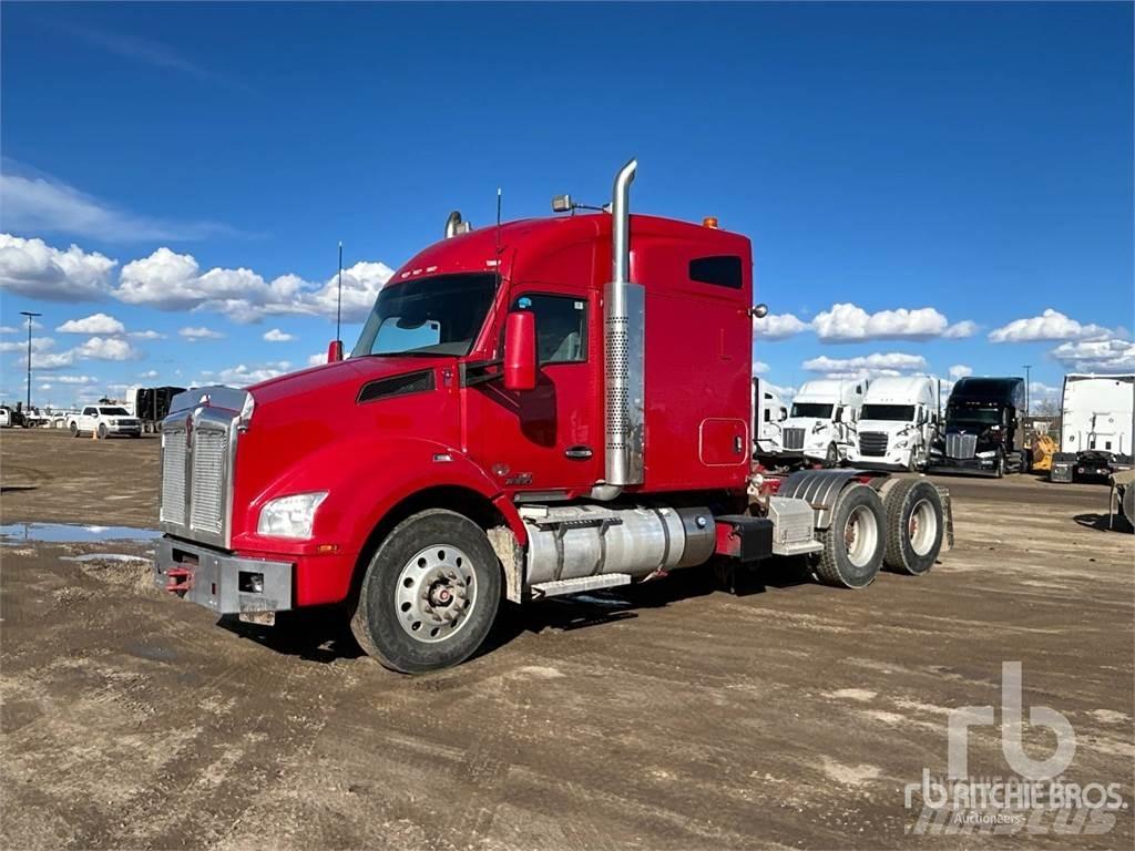 Kenworth T880 트랙터 유닛