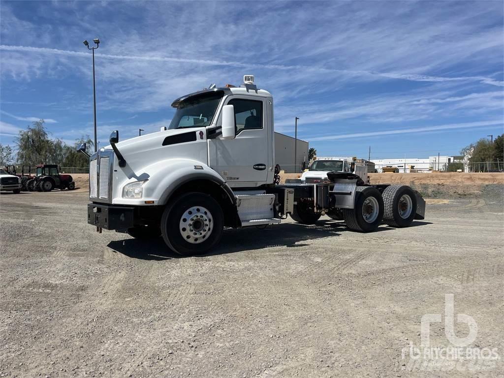 Kenworth T880 트랙터 유닛