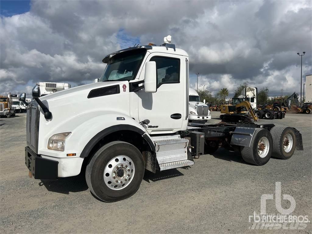 Kenworth T880 트랙터 유닛