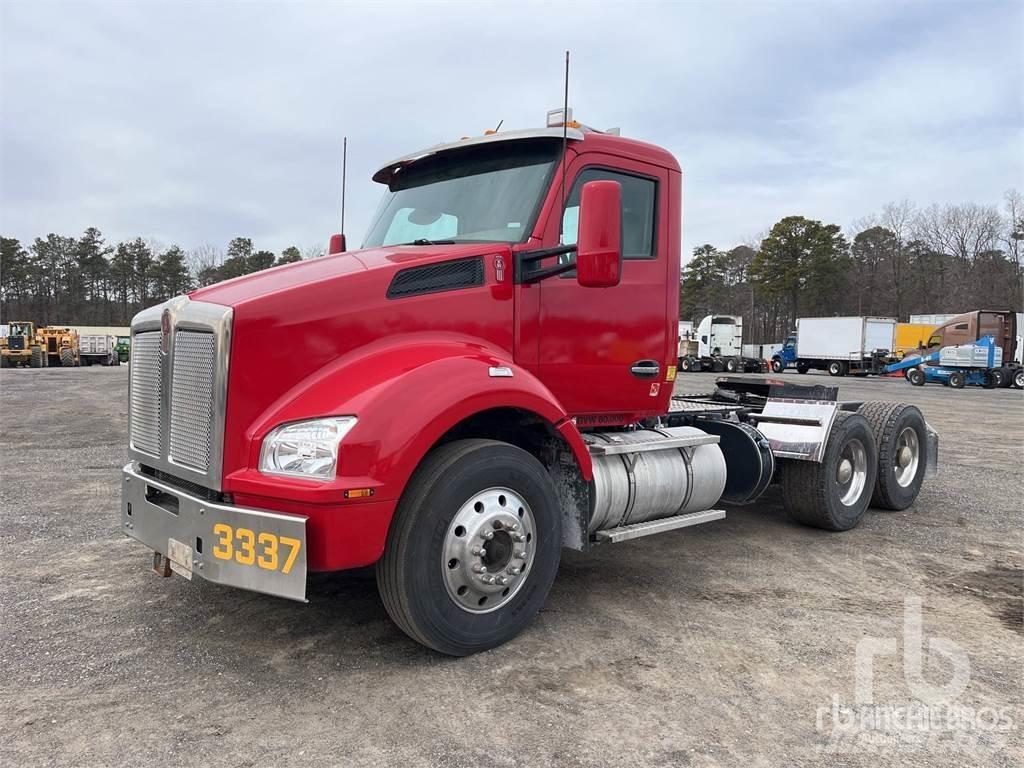 Kenworth T880 트랙터 유닛