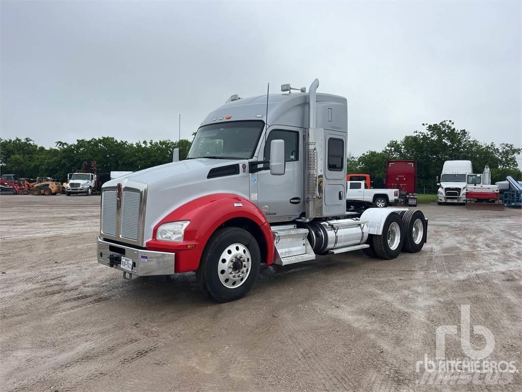 Kenworth T880 트랙터 유닛