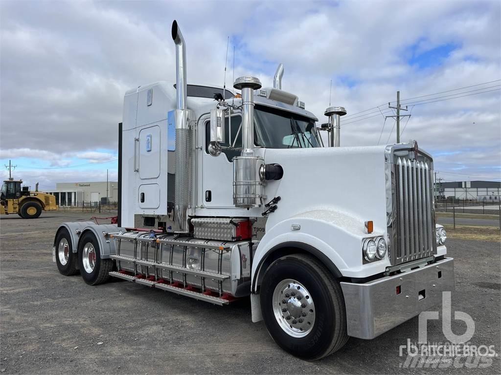 Kenworth T909 트랙터 유닛