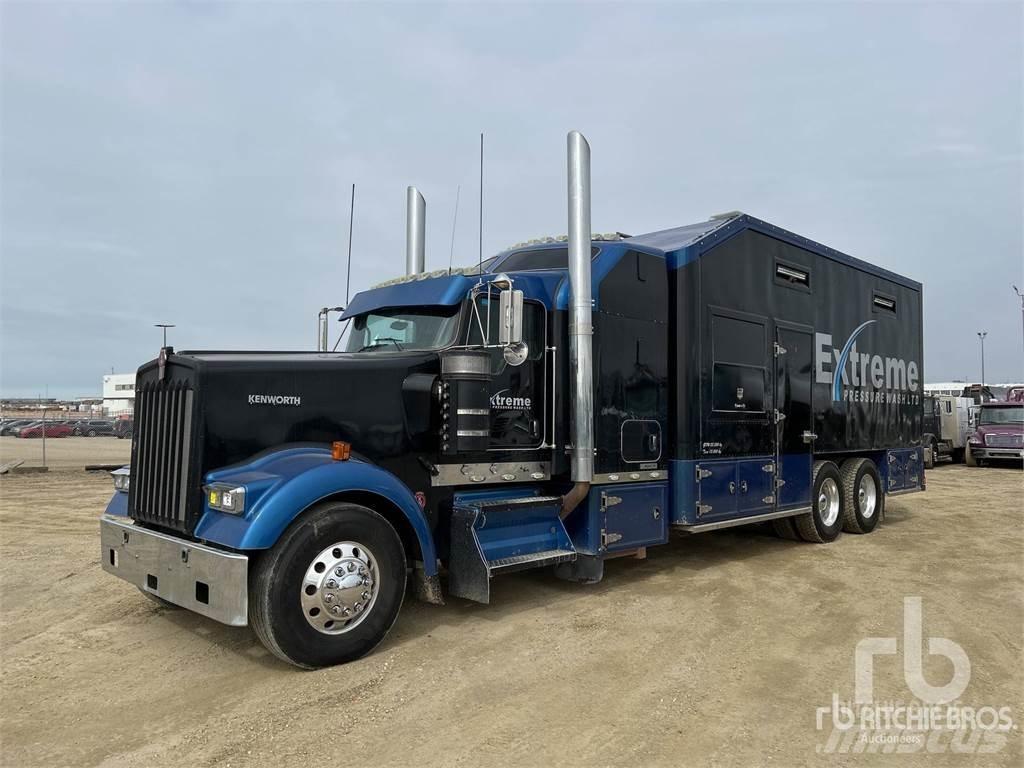 Kenworth W900 시립/다목적 차량