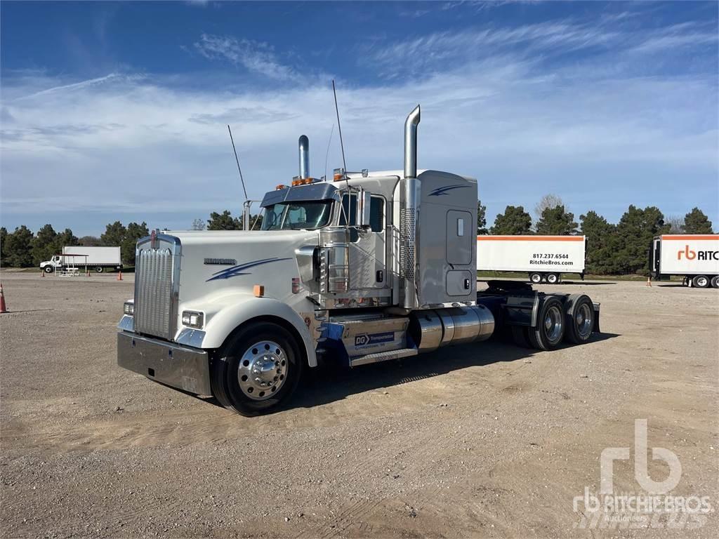 Kenworth W900 트랙터 유닛