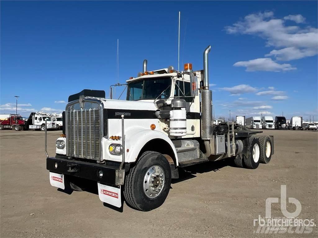 Kenworth W900 플랫베드/윈치 트럭