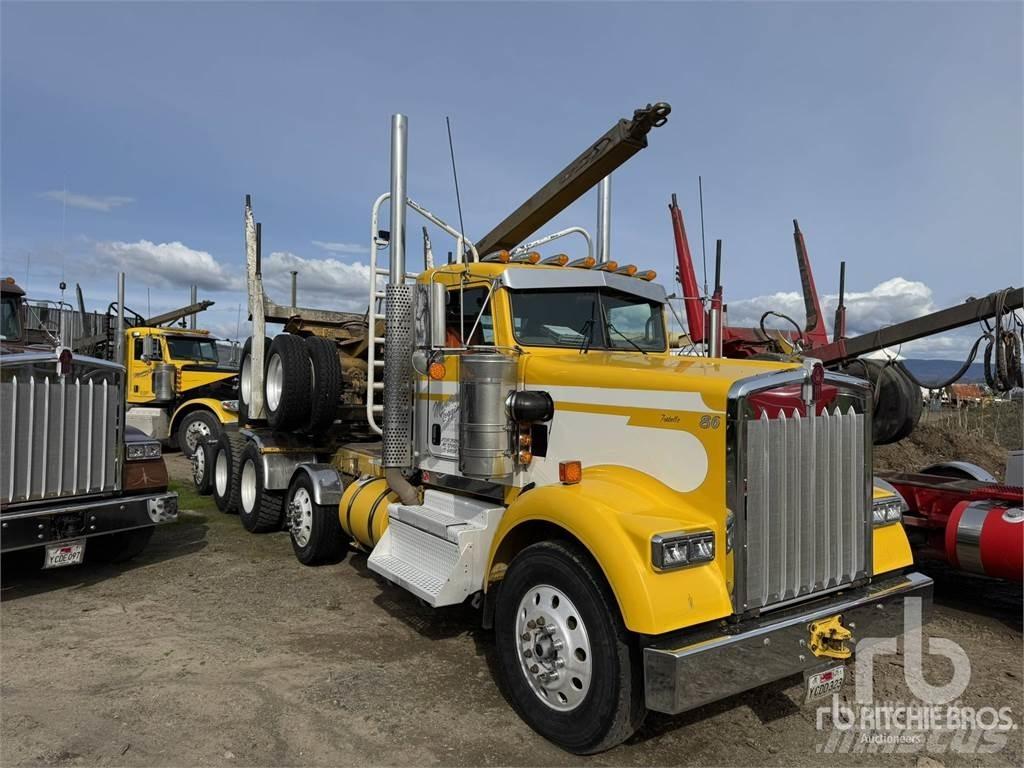 Kenworth W900B 목재 트럭