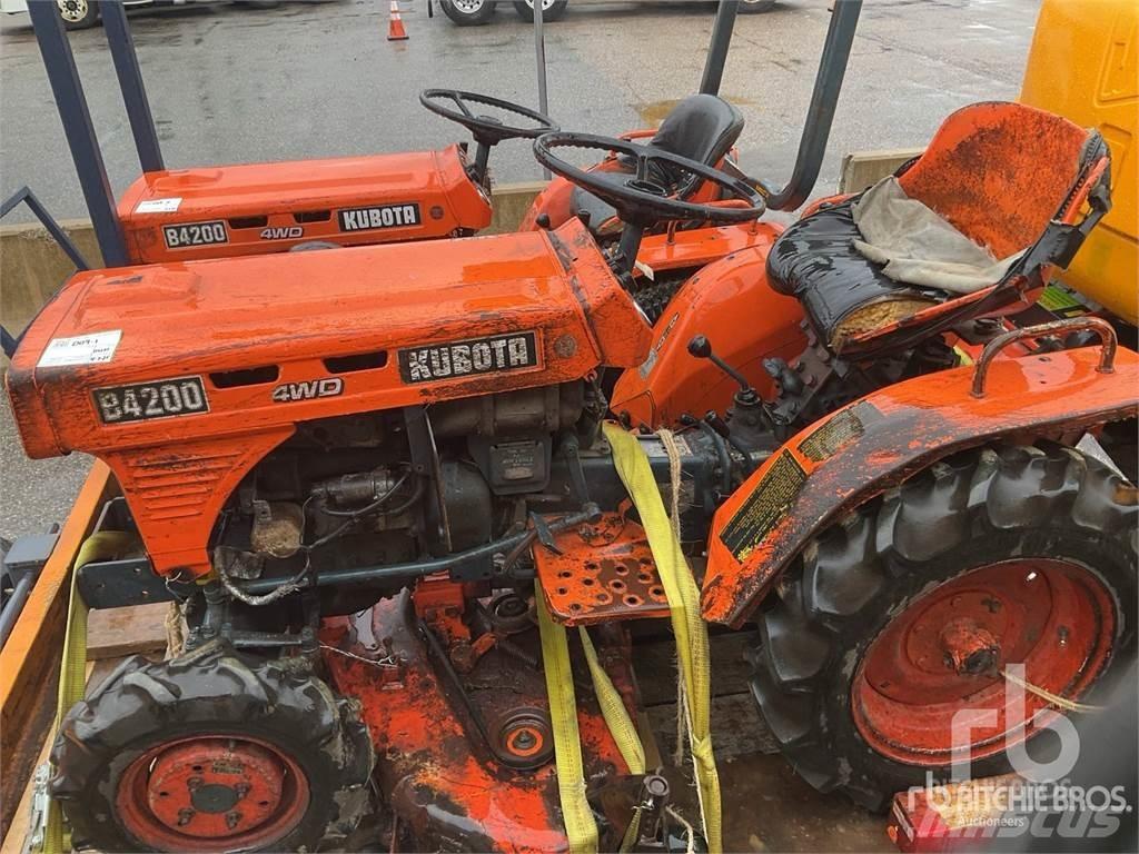 Kubota B4200 트랙터