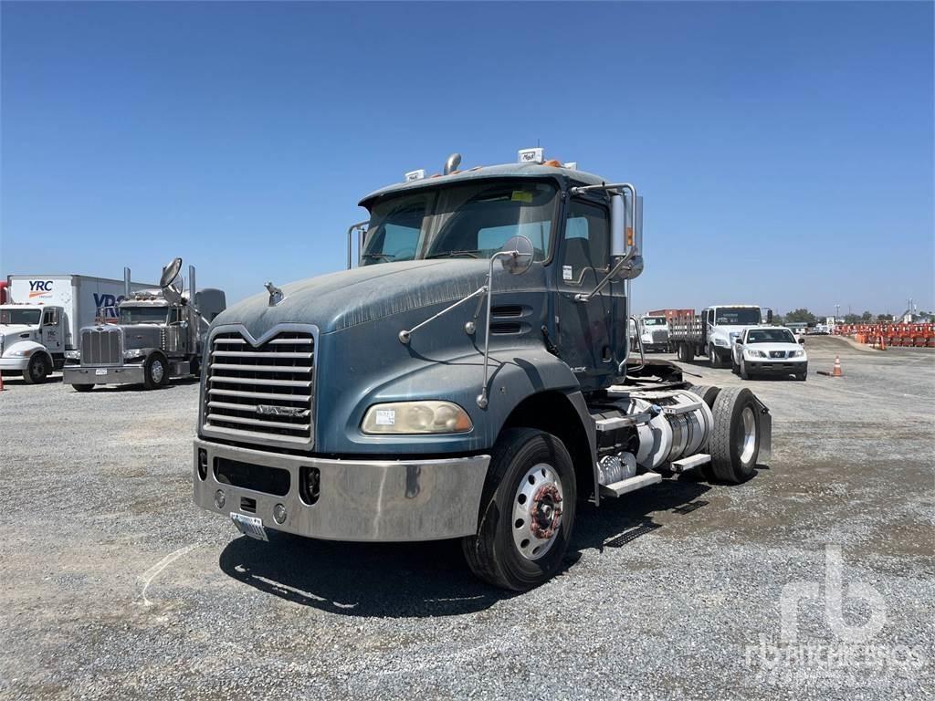Mack CH612 트랙터 유닛