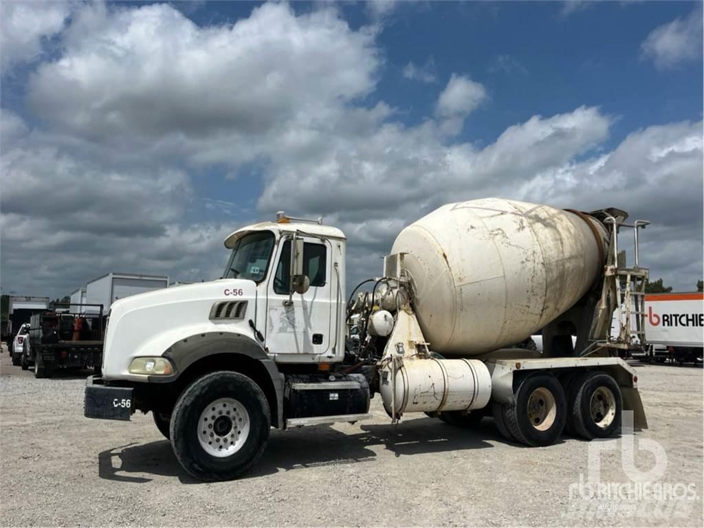 Mack CTP713 콘크리트 믹서트럭