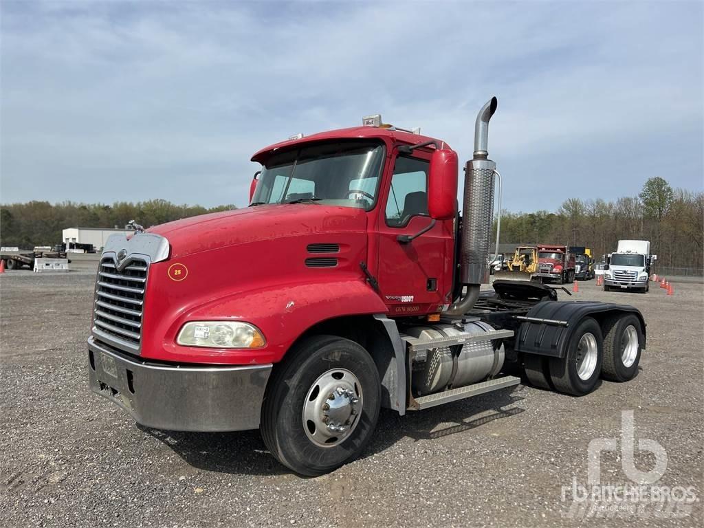 Mack CX613 트랙터 유닛