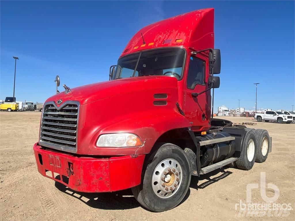 Mack CX613 트랙터 유닛