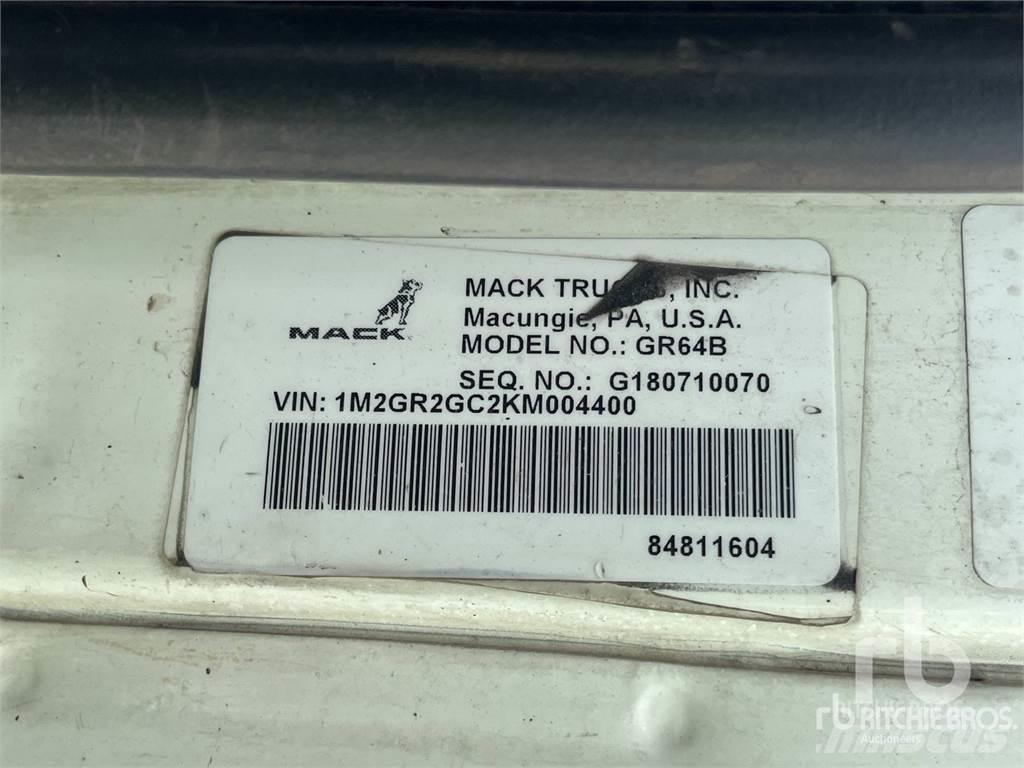 Mack GR64B 케이블 리프트 탈착식 트럭