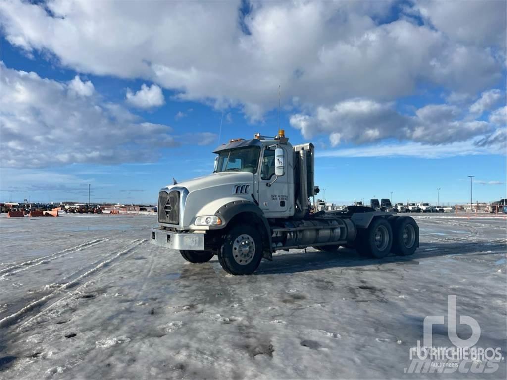 Mack GRANITE 트랙터 유닛