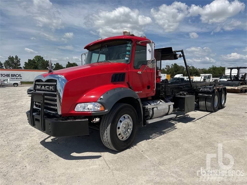 Mack GU813 케이블 리프트 탈착식 트럭