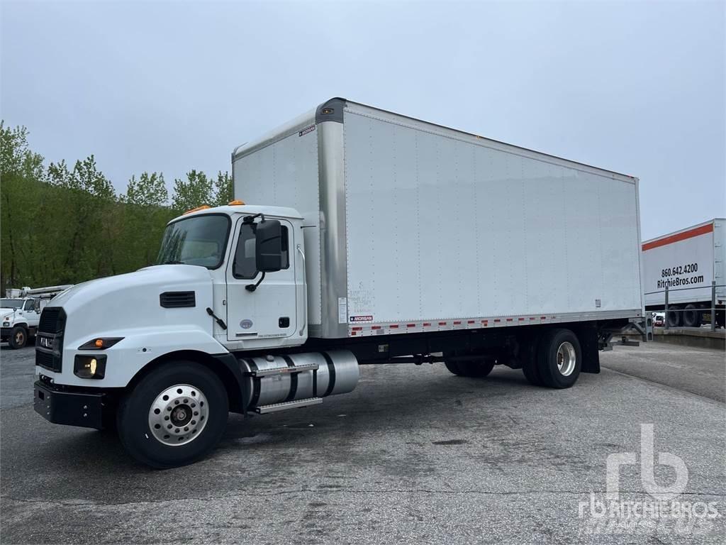 Mack MS642 패널 화물차