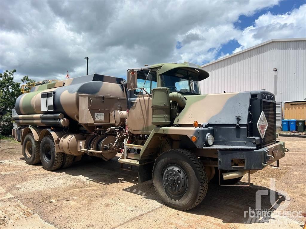 Mack R686ST 탱커 트럭