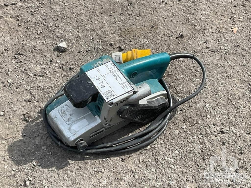 Makita 9404 건설 장비 - 기타