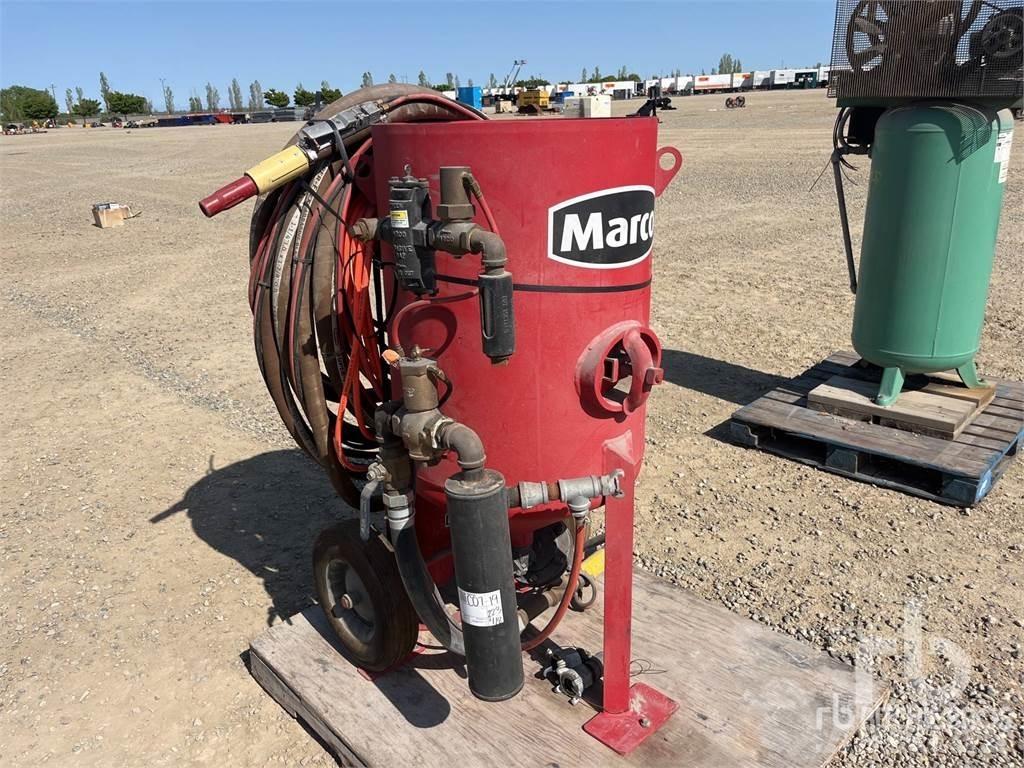 Marco M25025 모래(염화칼슘) 살포기