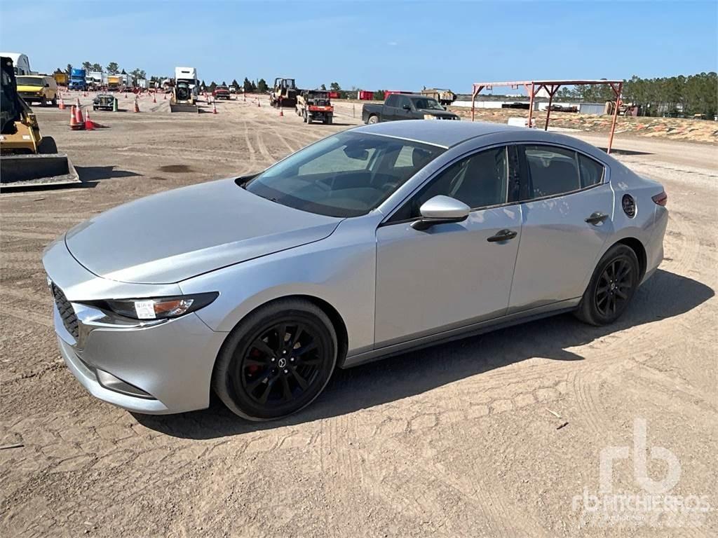 Mazda 3 자동차