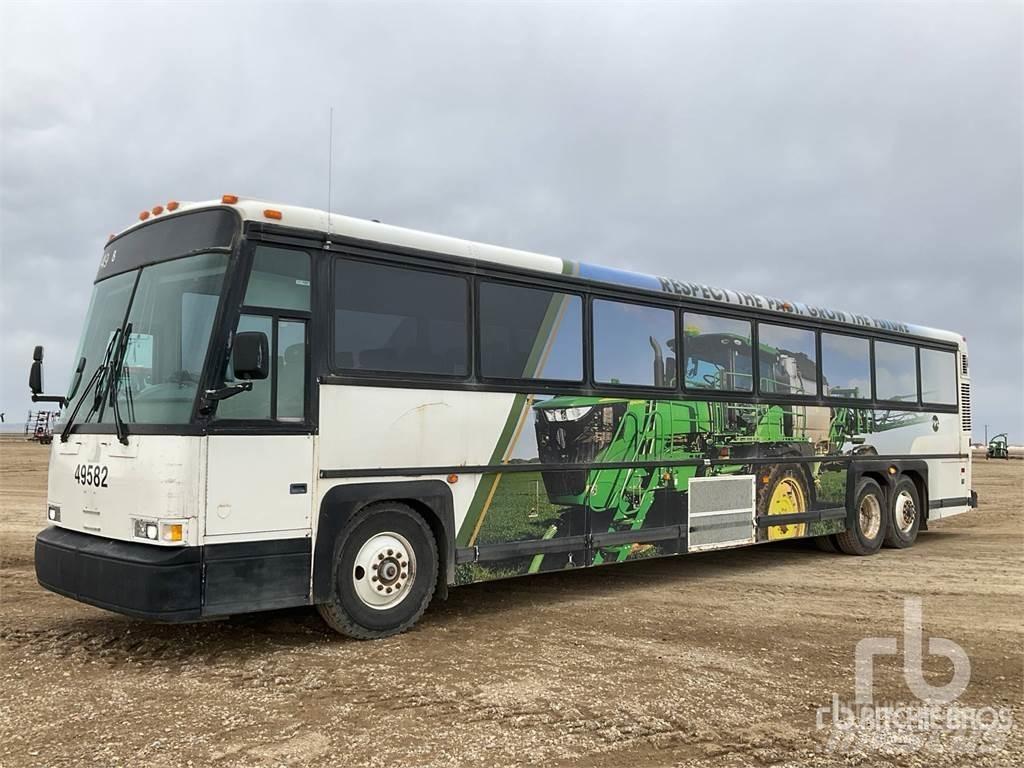 MCI 102D3 시외버스