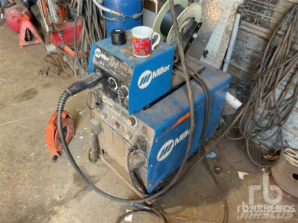 Miller 300 DX 용접기