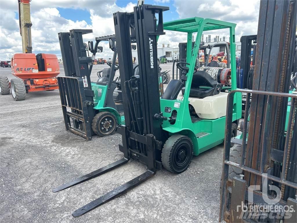 Mitsubishi FG15 디젤 지게차
