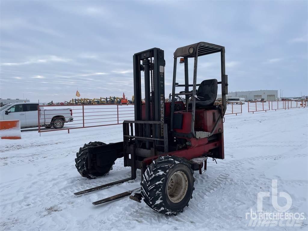 Moffett M5000 험지용 트럭