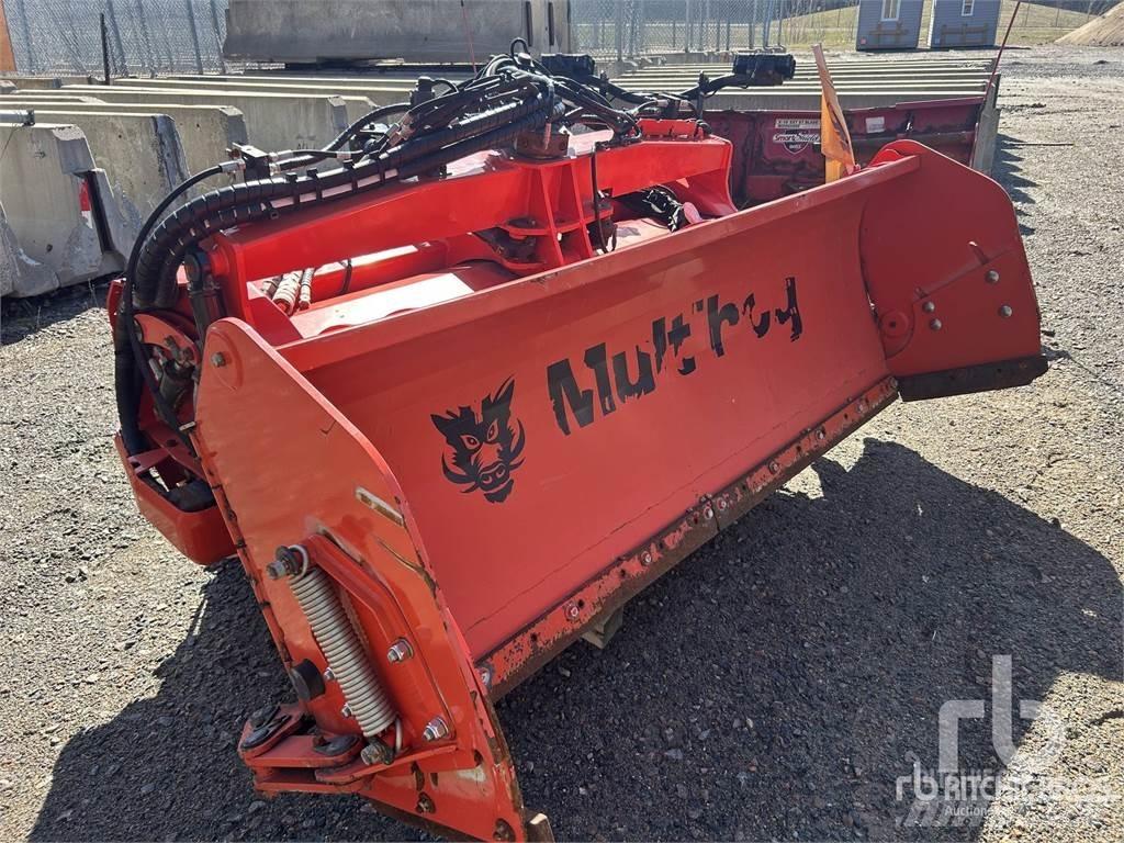 Multihog MPV200 기타 도로 및 제설 기계