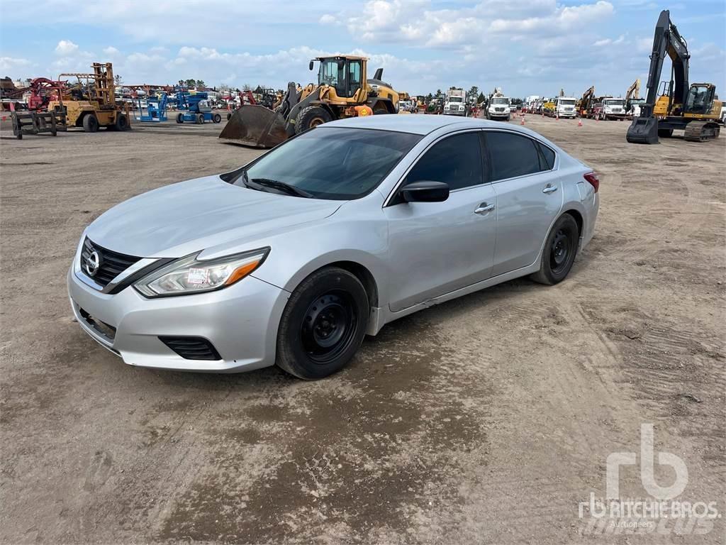 Nissan ALTIMA 자동차