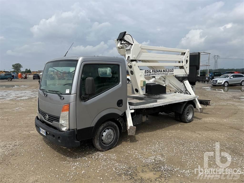 Nissan CABSTAR 트레일러 탑재 고소작업대