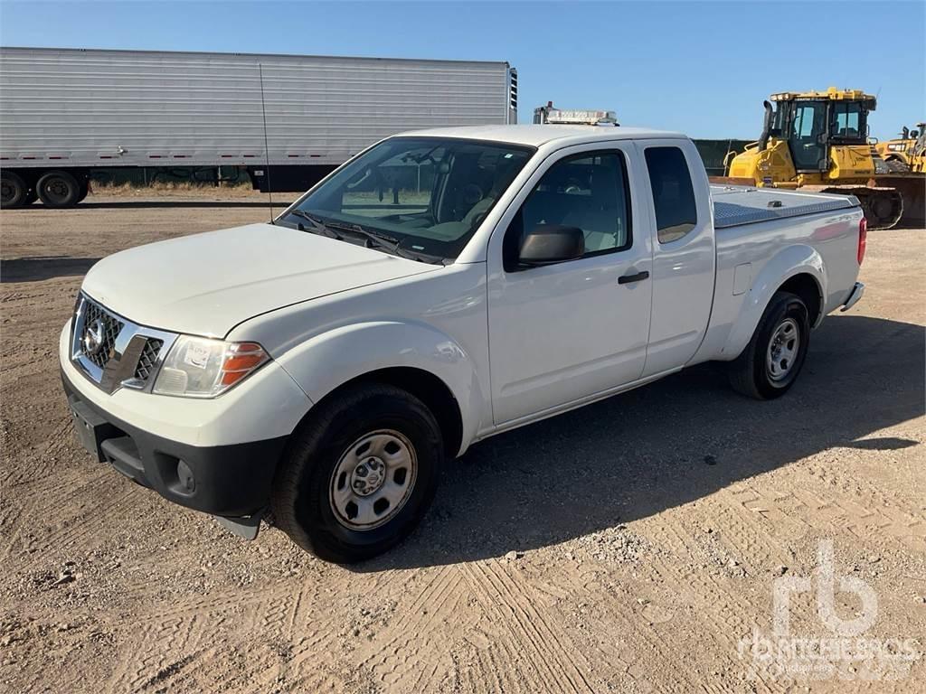 Nissan FRONTIER 픽업/드롭사이드