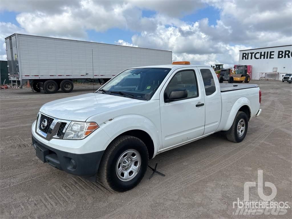 Nissan FRONTIER 픽업/드롭사이드