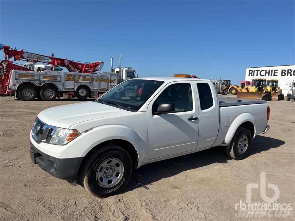 Nissan FRONTIER 픽업/드롭사이드