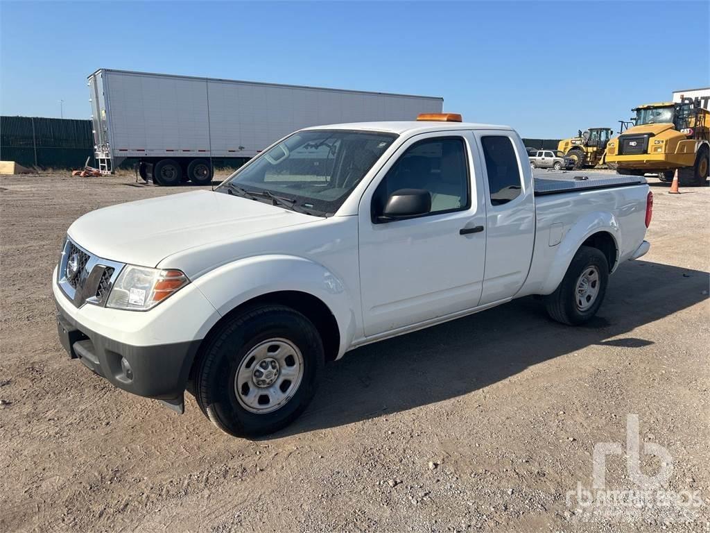 Nissan FRONTIER 픽업/드롭사이드