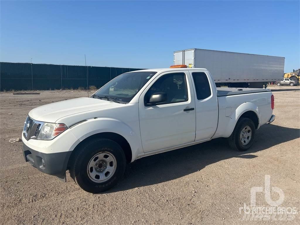 Nissan FRONTIER 픽업/드롭사이드