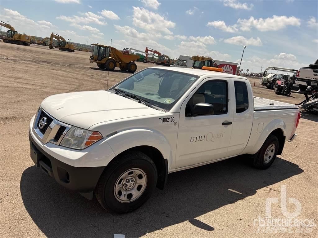 Nissan FRONTIER 픽업/드롭사이드