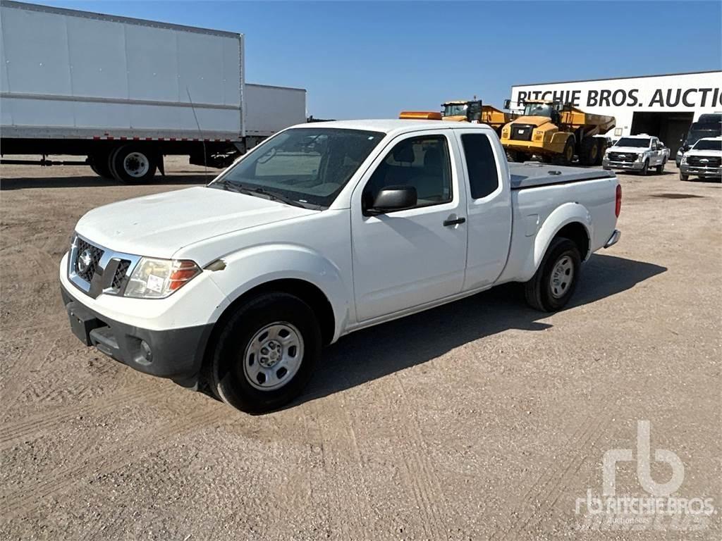 Nissan FRONTIER 픽업/드롭사이드
