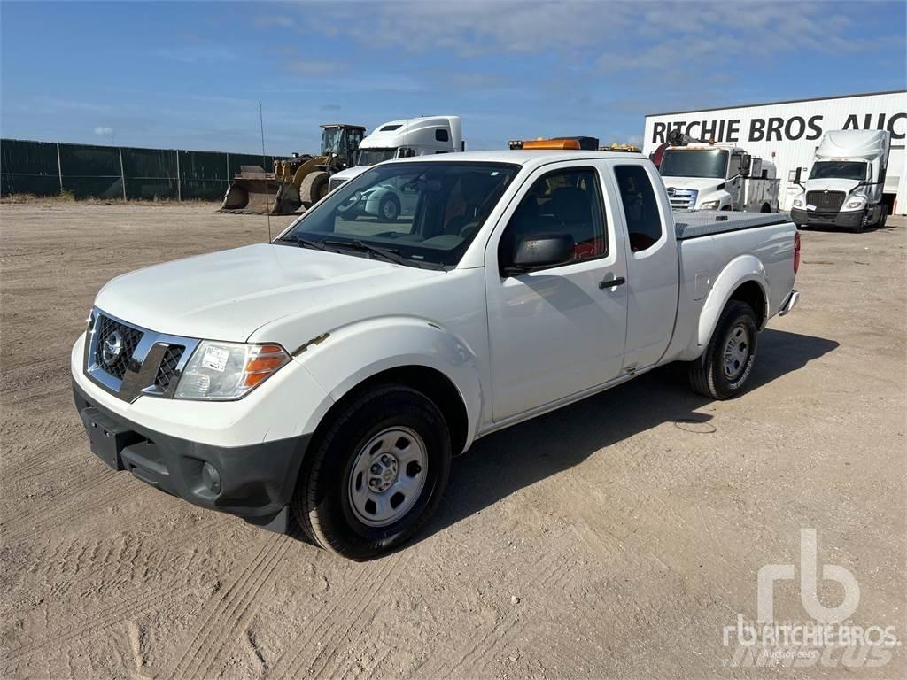 Nissan FRONTIER 픽업/드롭사이드