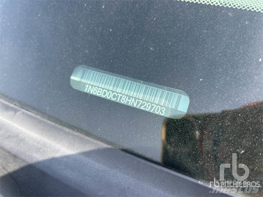 Nissan FRONTIER 픽업/드롭사이드