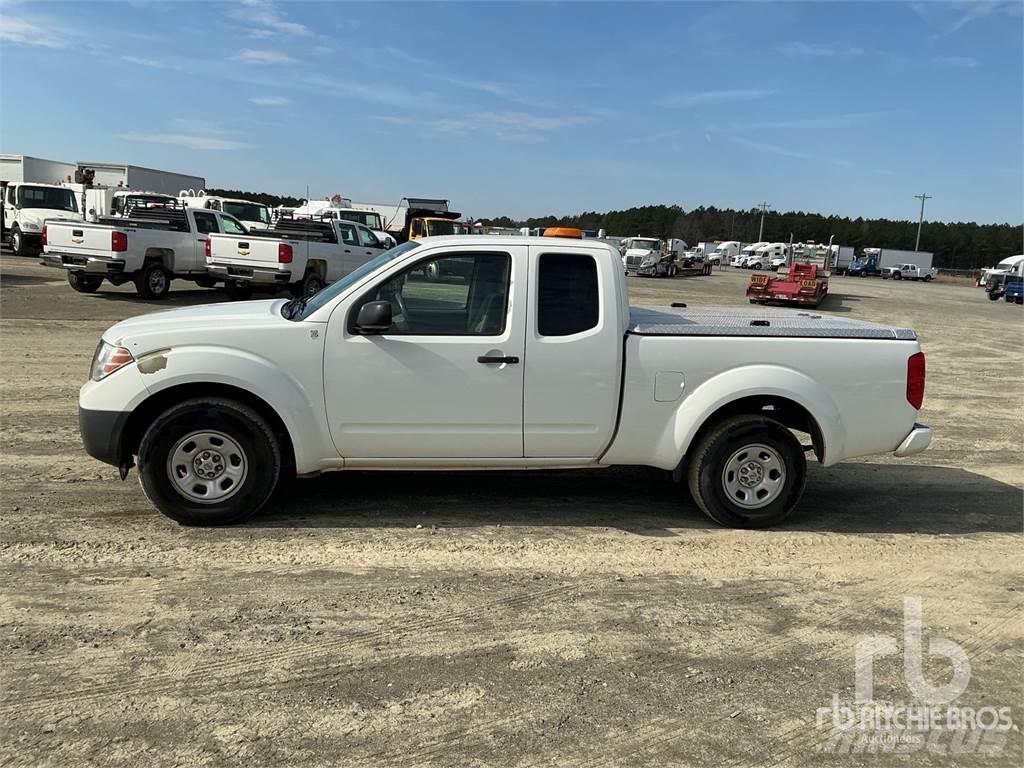 Nissan FRONTIER 픽업/드롭사이드
