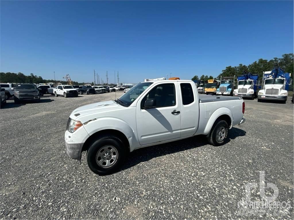 Nissan FRONTIER 픽업/드롭사이드