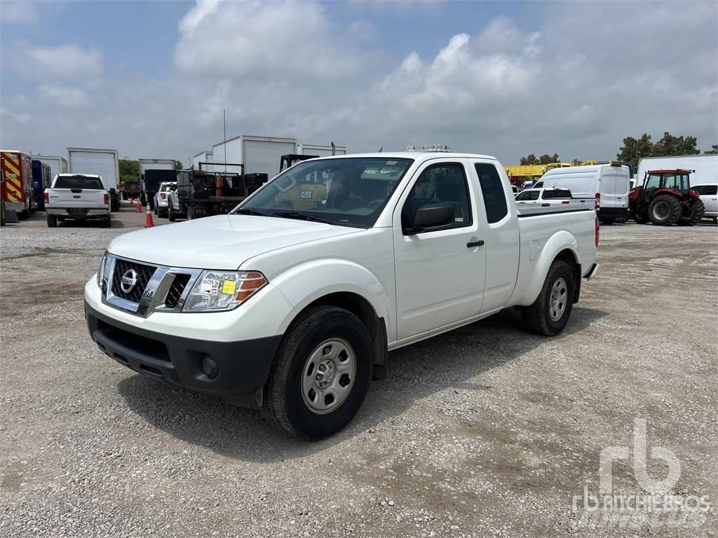 Nissan FRONTIER 픽업/드롭사이드