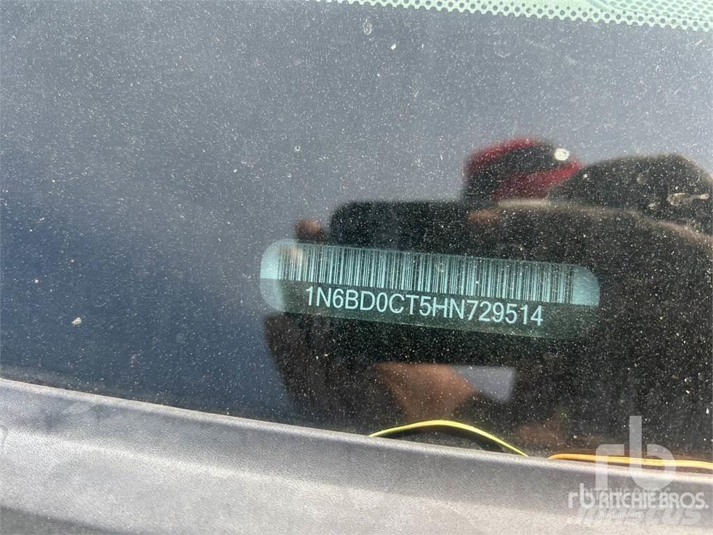 Nissan FRONTIER 픽업/드롭사이드