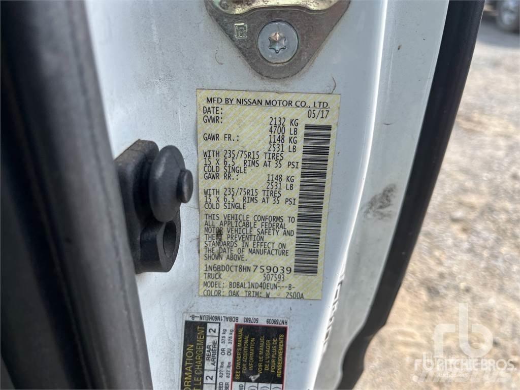 Nissan FRONTIER 픽업/드롭사이드