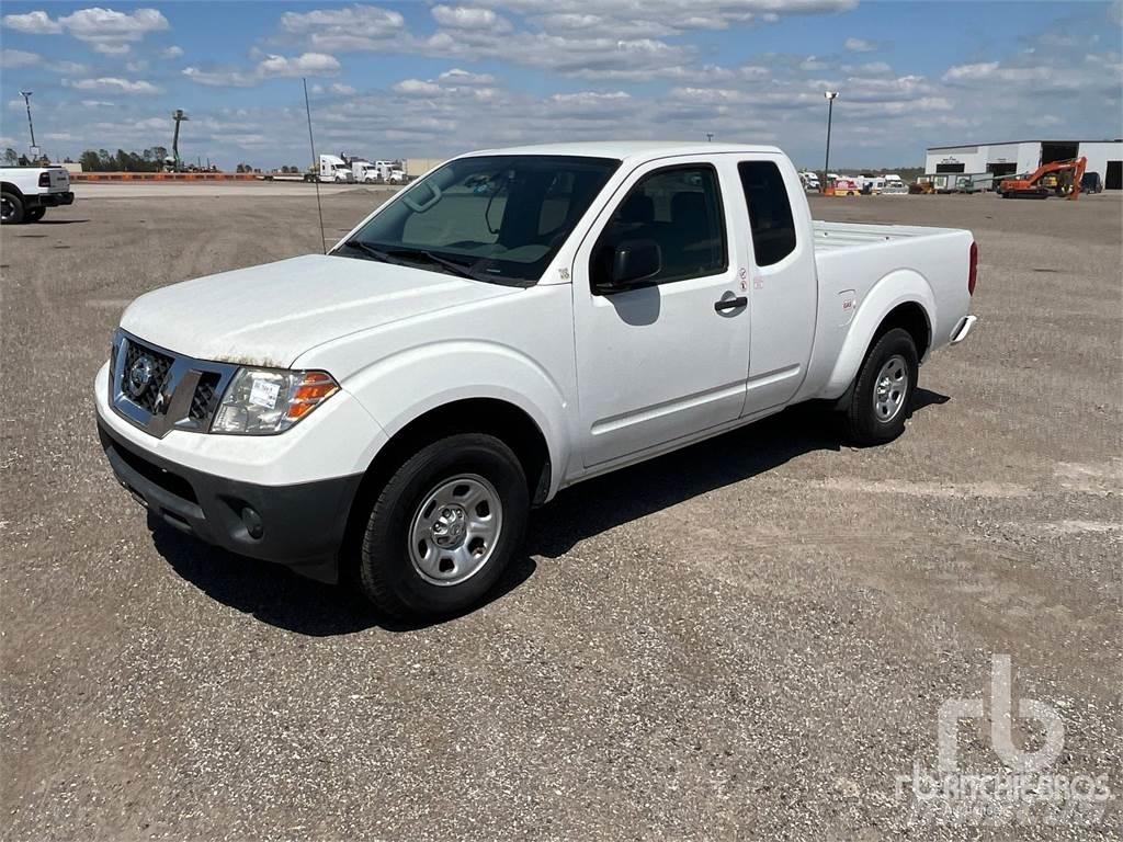 Nissan FRONTIER 픽업/드롭사이드