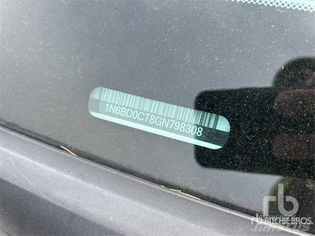 Nissan FRONTIER 픽업/드롭사이드
