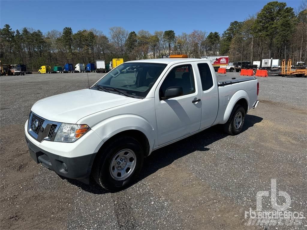 Nissan FRONTIER 픽업/드롭사이드