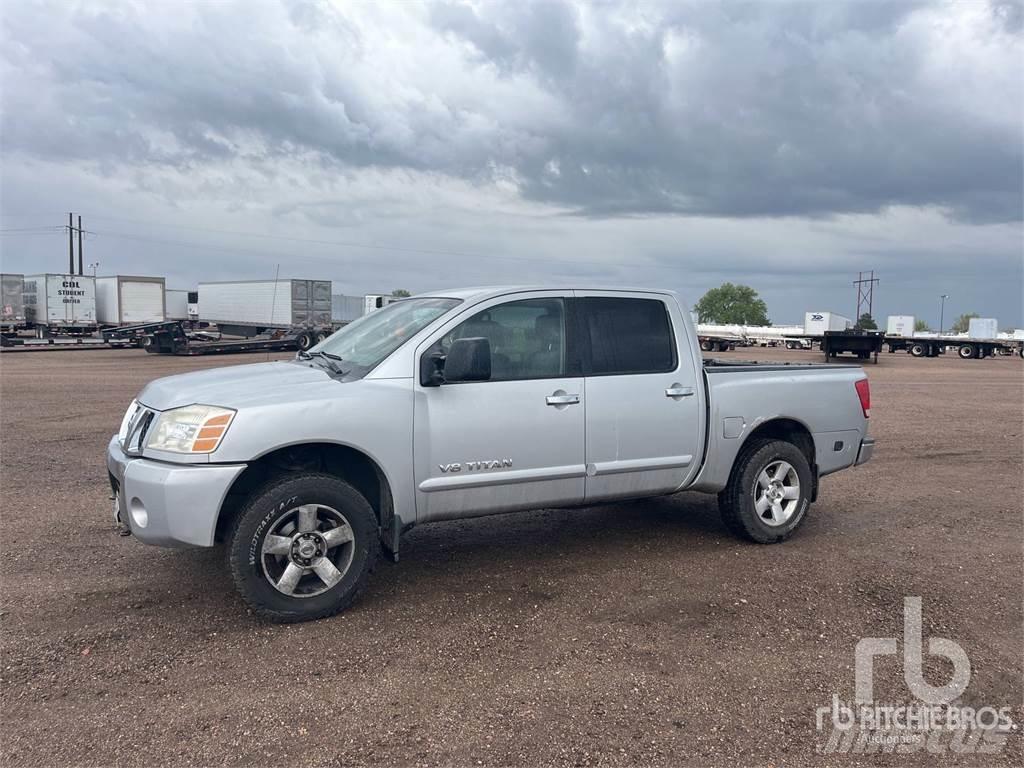 Nissan TITAN 픽업/드롭사이드